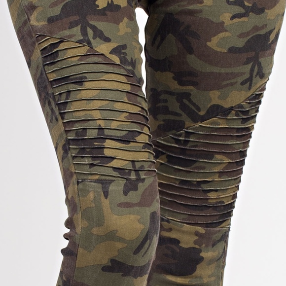 Taylor Camo Skinny Pants - Picture 5 of 5
